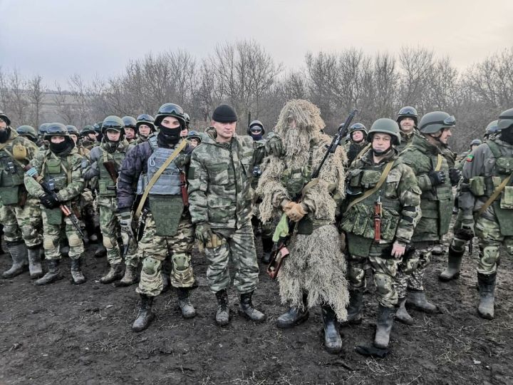 Три истории бойцов-контрактников Татарстана на СВО: «Кто, кроме нас, страну защитит?»