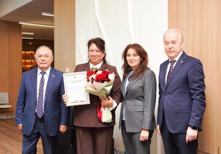 Признание на уровне республики
