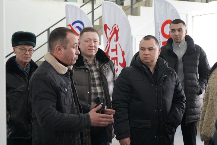 Предприниматели Азнакаевского района обсудили меры поддержки с республиканскими экспертами