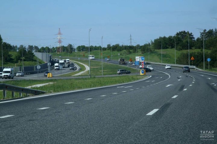 Татарстан автосәяхәтчеләрне төбәкнең иң яхшы маршрутлары буенча сәяхәткә чакыра
