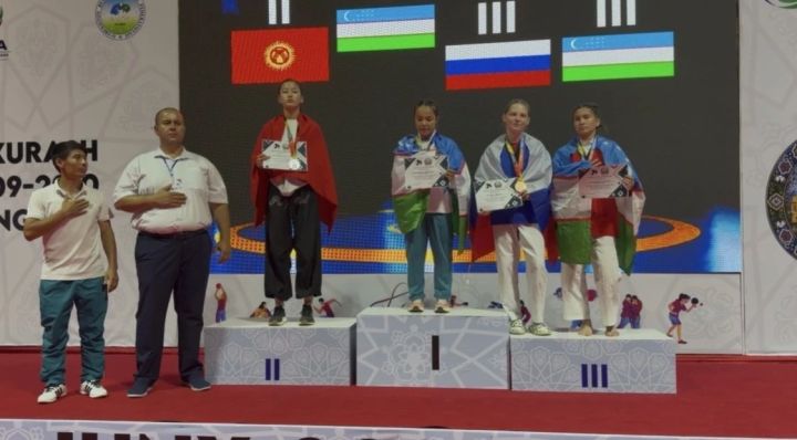 Азнакаевские спортсменки завоевали награды на чемпионате мира по борьбе на поясах