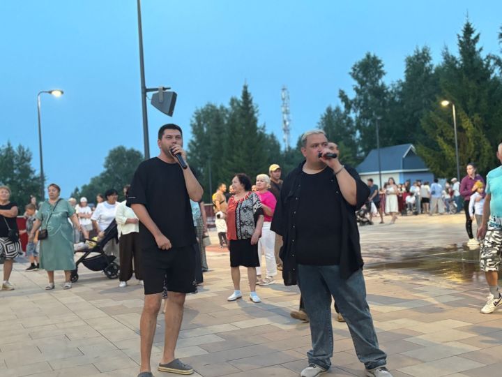 Лето не сбавляет обороты — в Азнакаево царит праздник движения и отличного настроения!
