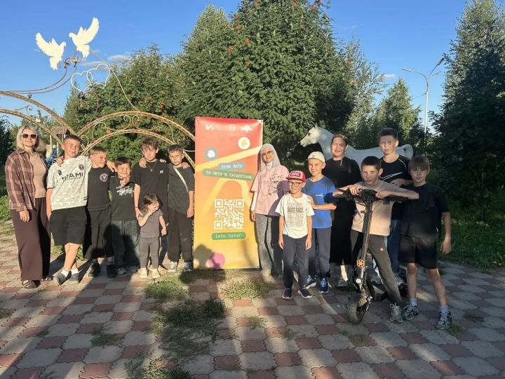 Праздник дружбы народов в Парке Молодожёнов: единство в ярких традициях!